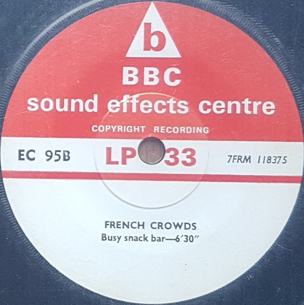 EC 95B French crowds Not registered from the BBC records and Tapes library Label